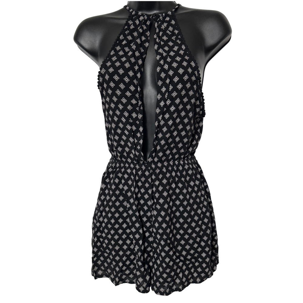 Divided H M Black White Diamond Print Halter Keyhole Romper Size 2‎